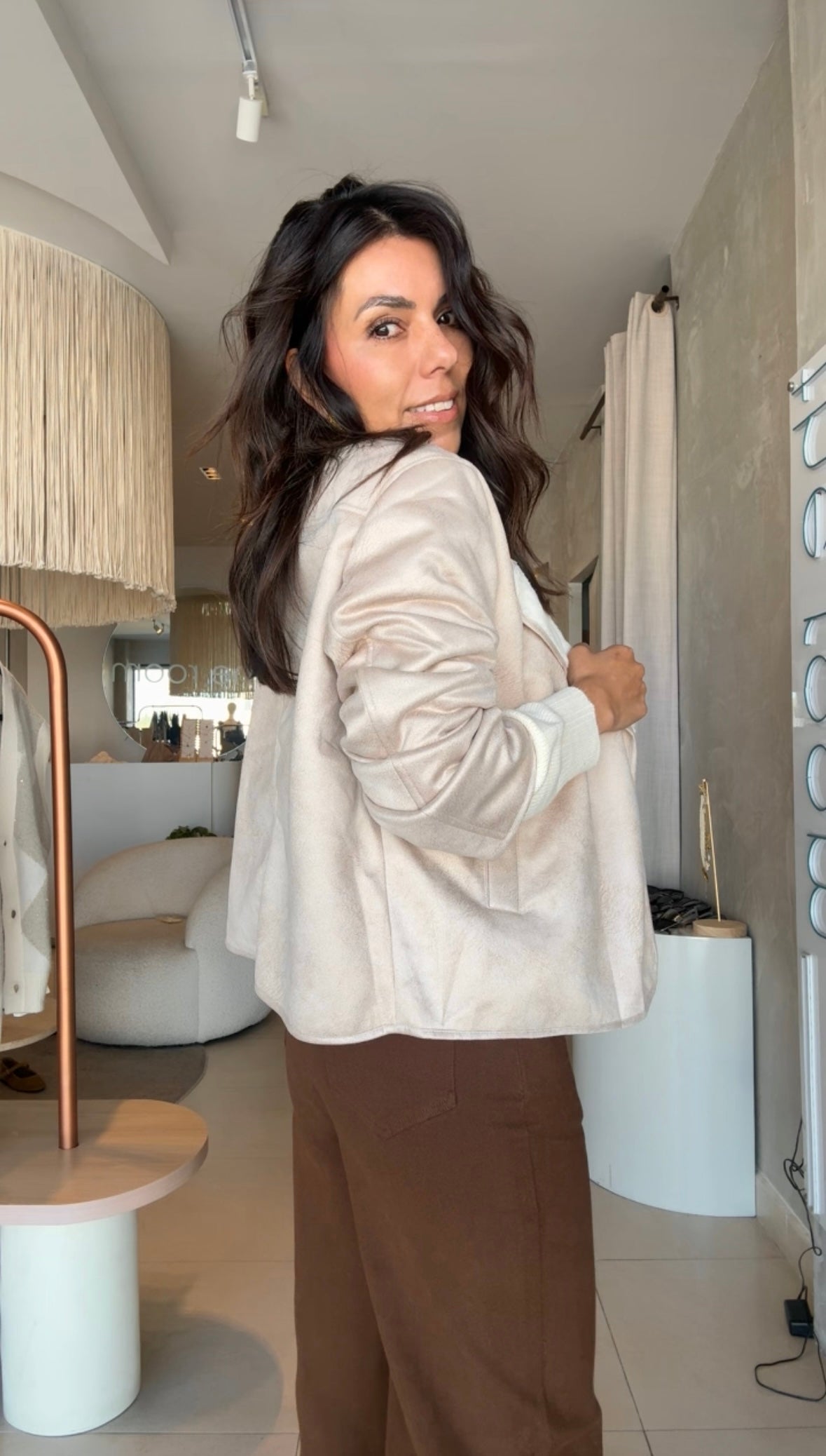 Chamarra borreguito beige