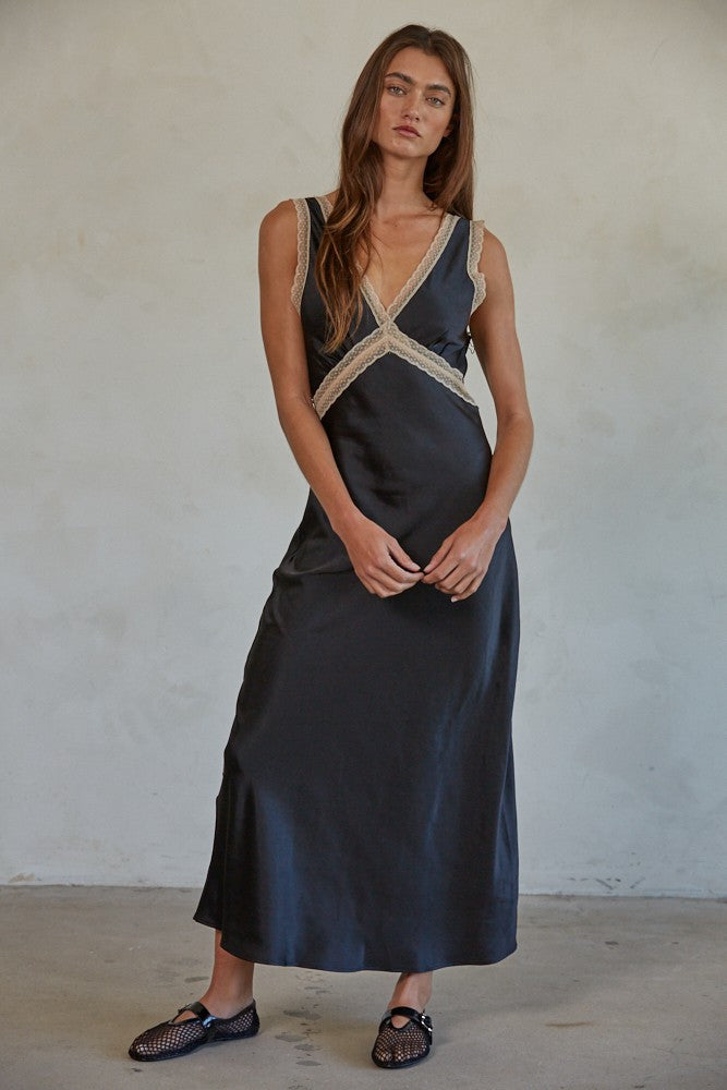 Maxi vestido Vee satinado