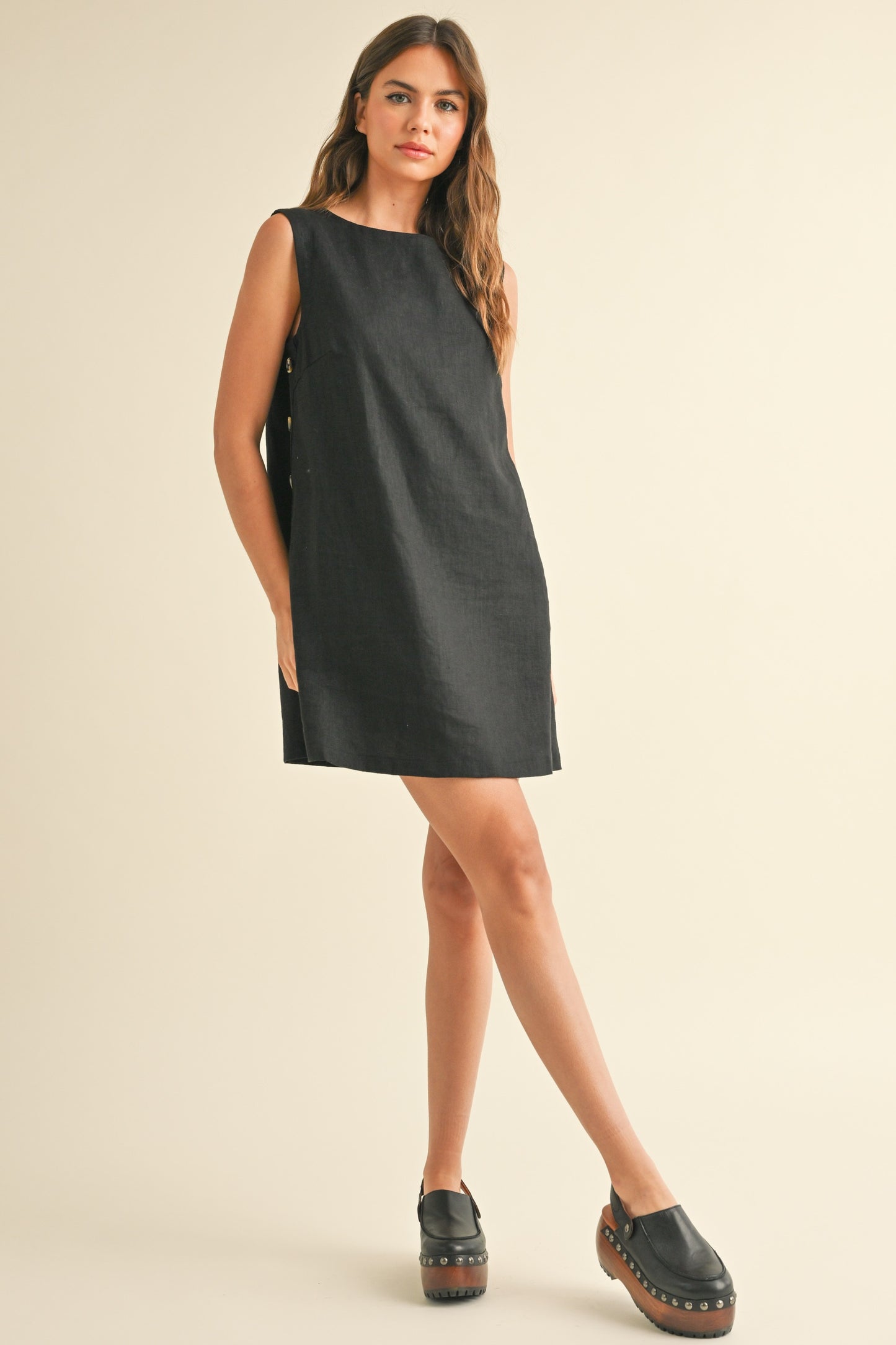 Vestido lino botones negro