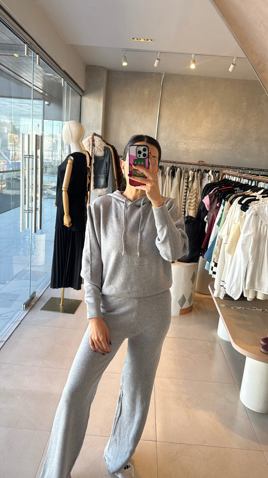 Set punto gorro gris