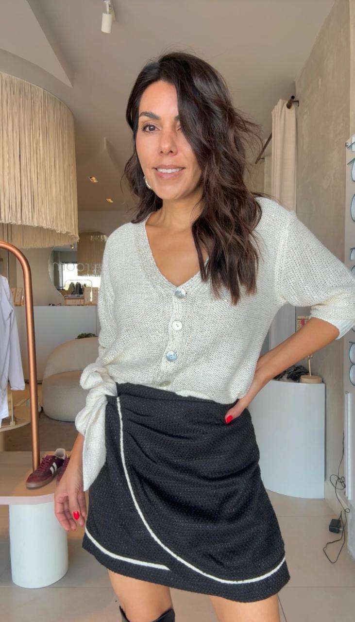 Suéter beige lentejuela