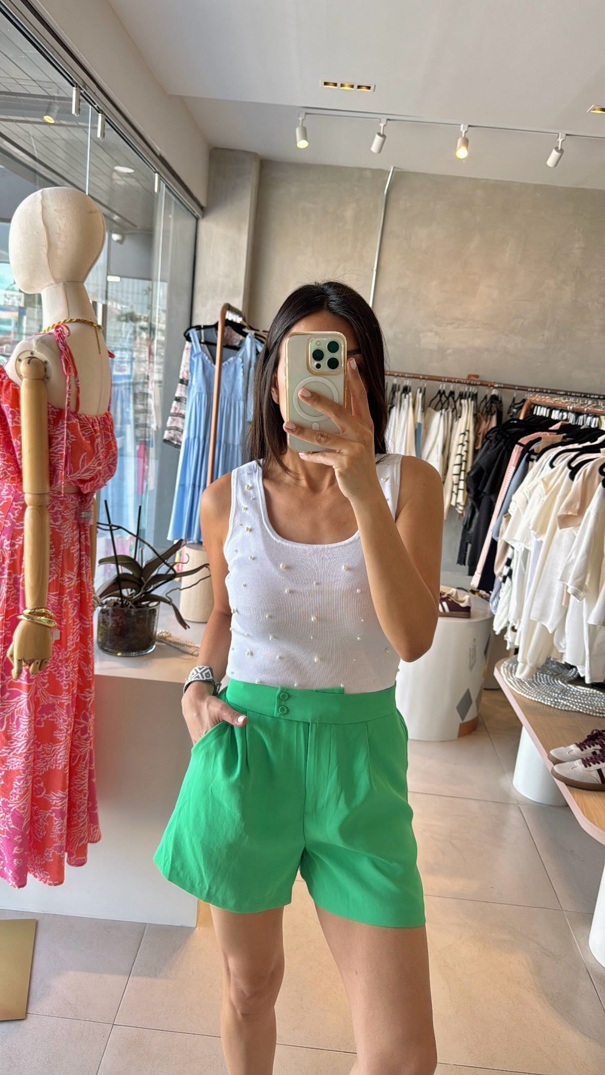 Short verde