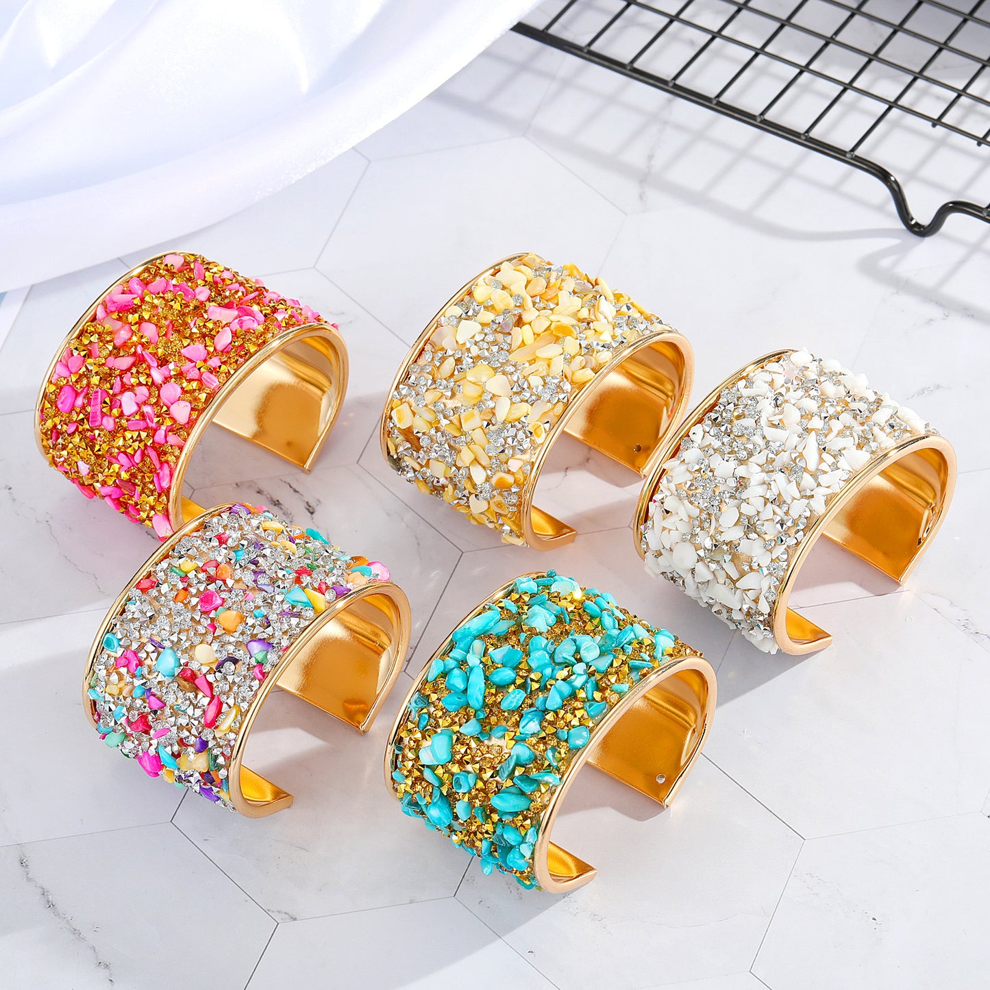 Brazalete piedras