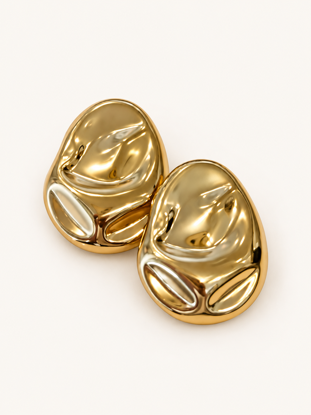Maxi aretes dorados