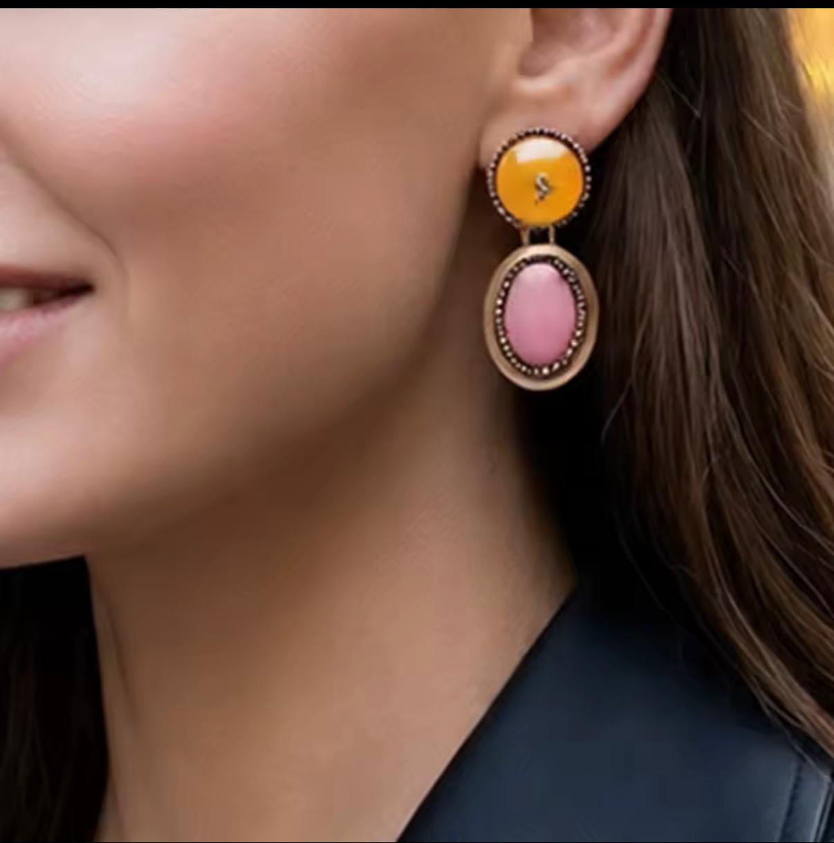 Aretes dobles rosa y amarillo