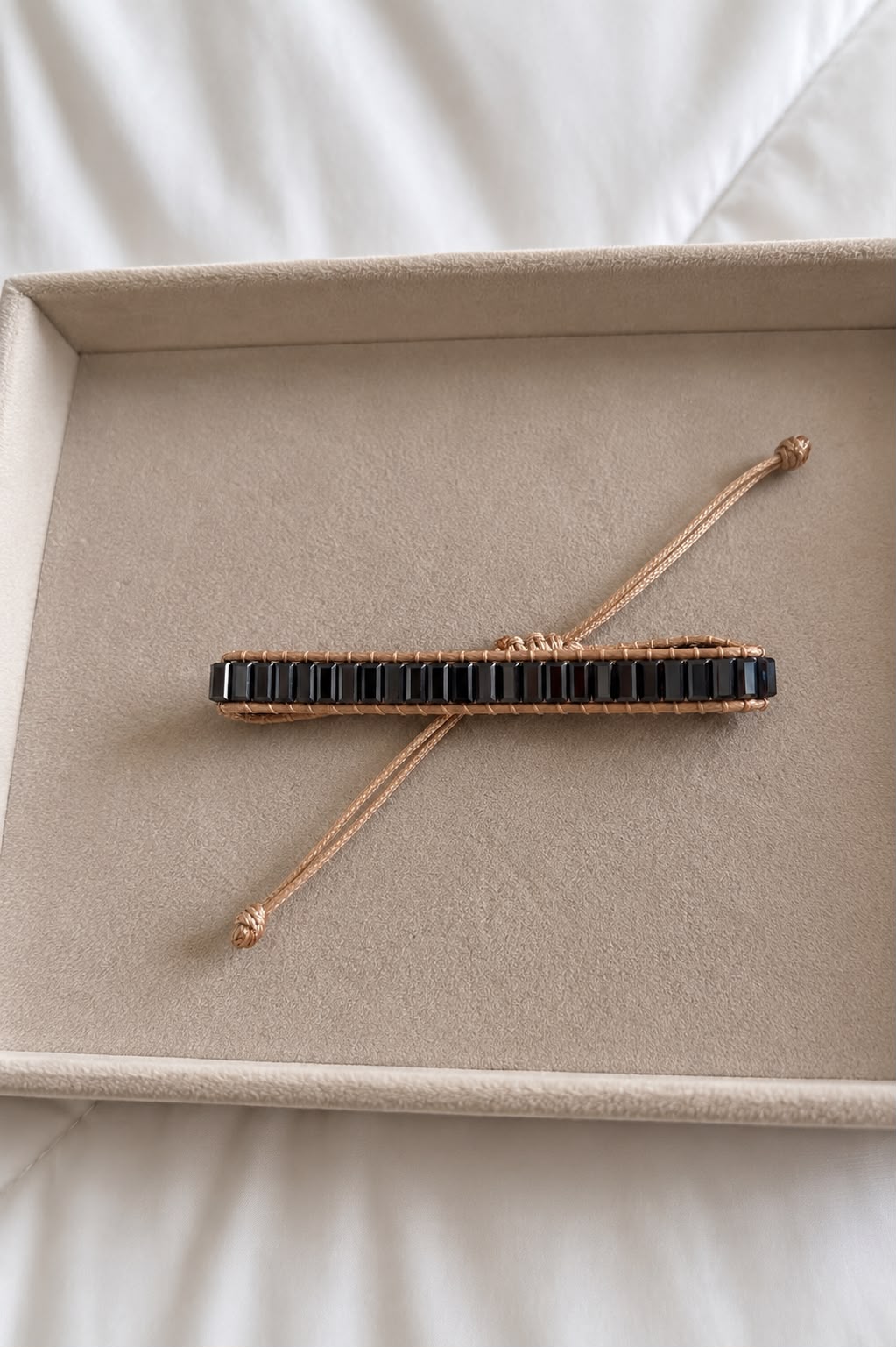 Pulsera zirconia negra ajustable