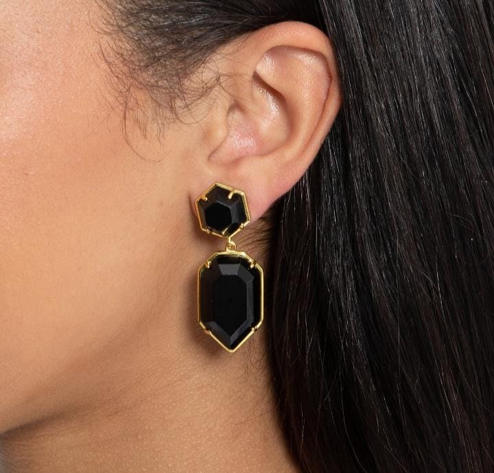 Aretes aurora negros