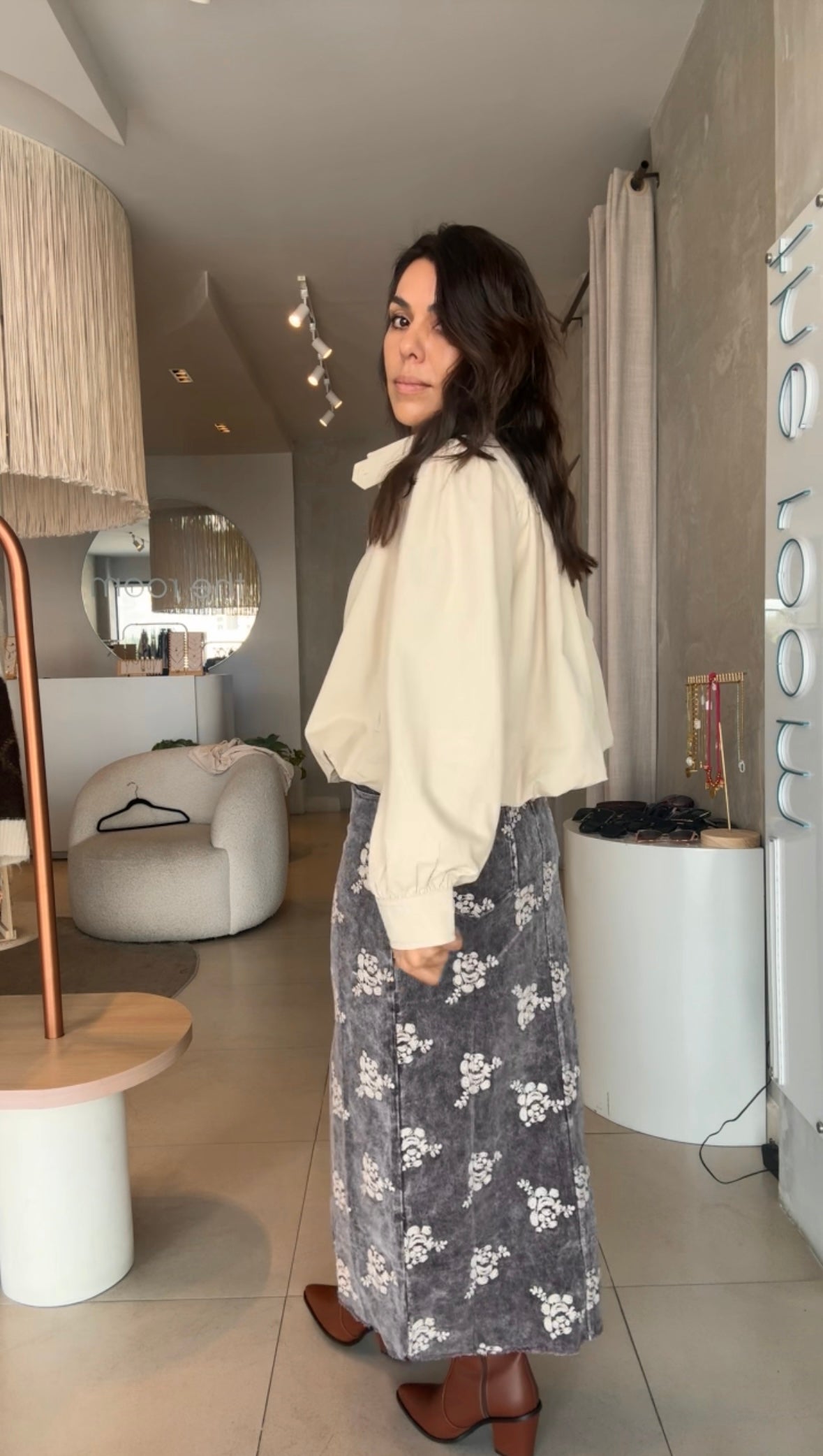 Chamarra beige manga bombacha