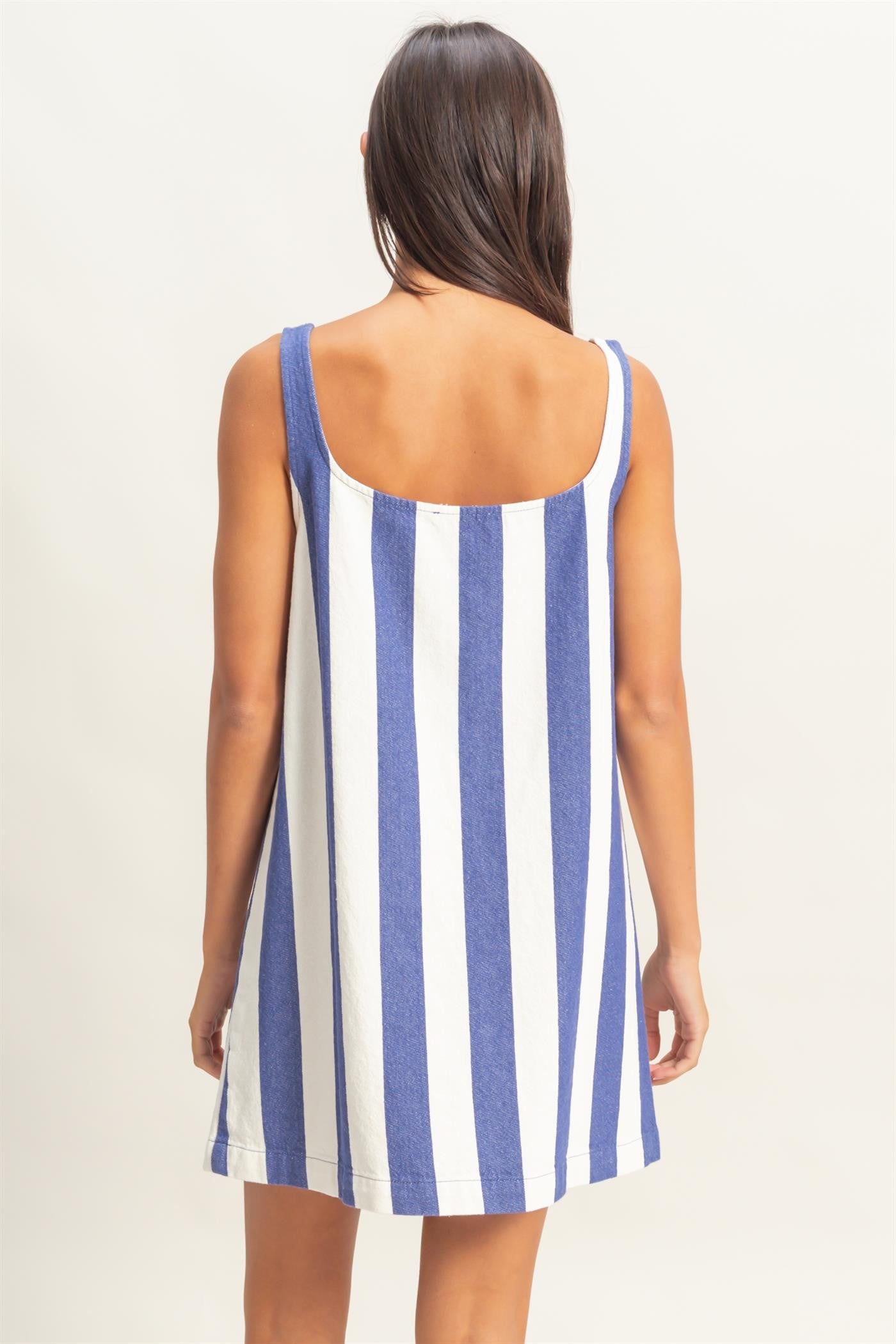 Vestido rayado azul con blanco