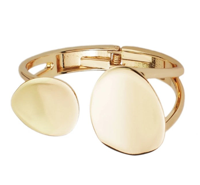 Brazalete dorado círculo