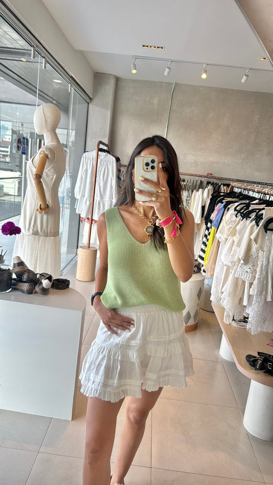 Mini falda blanca olanes