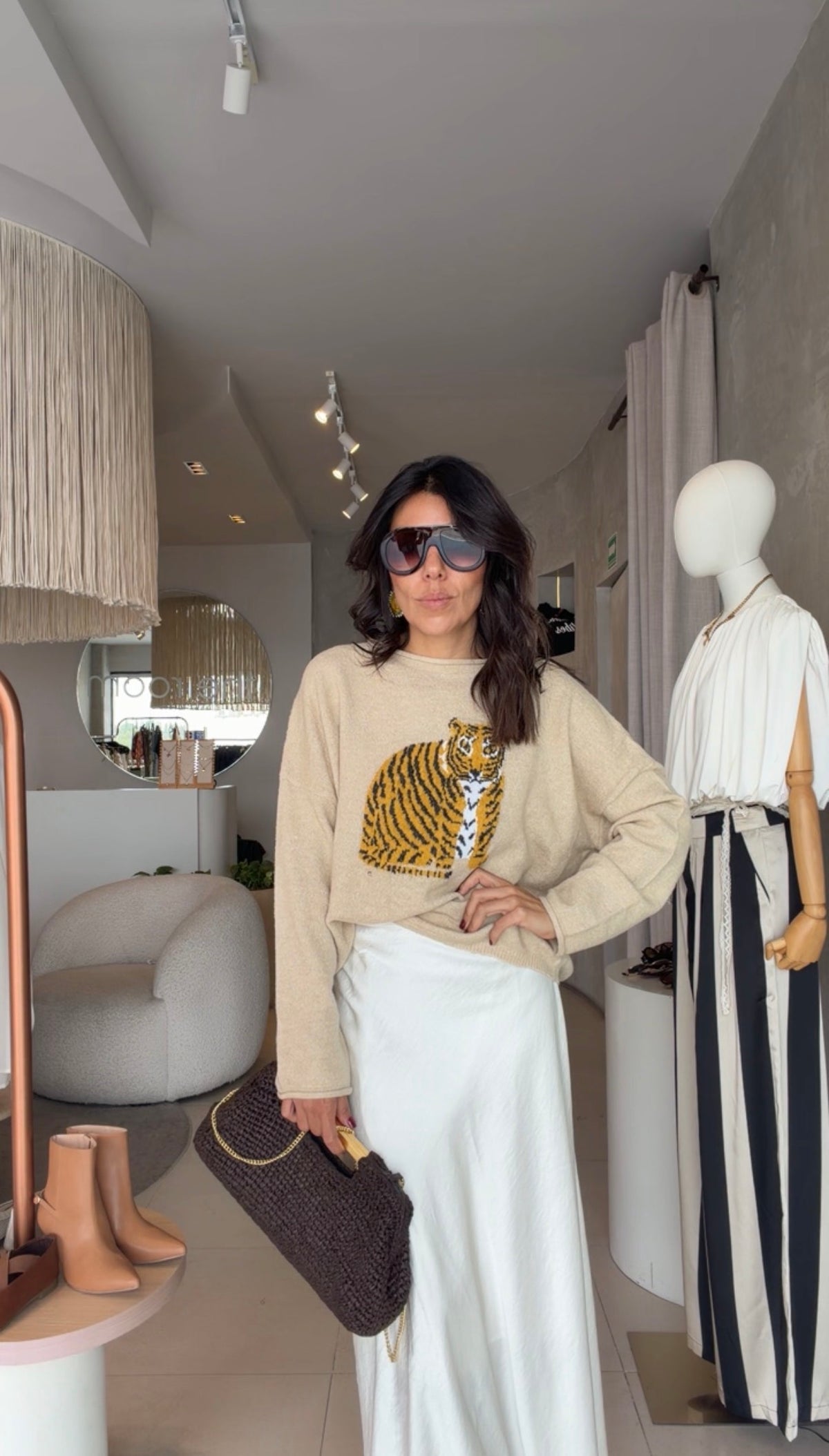 Suéter beige tigre