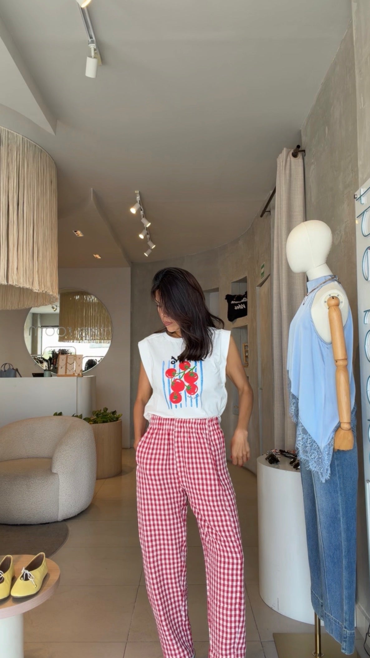 Pantalón rojo cuadros