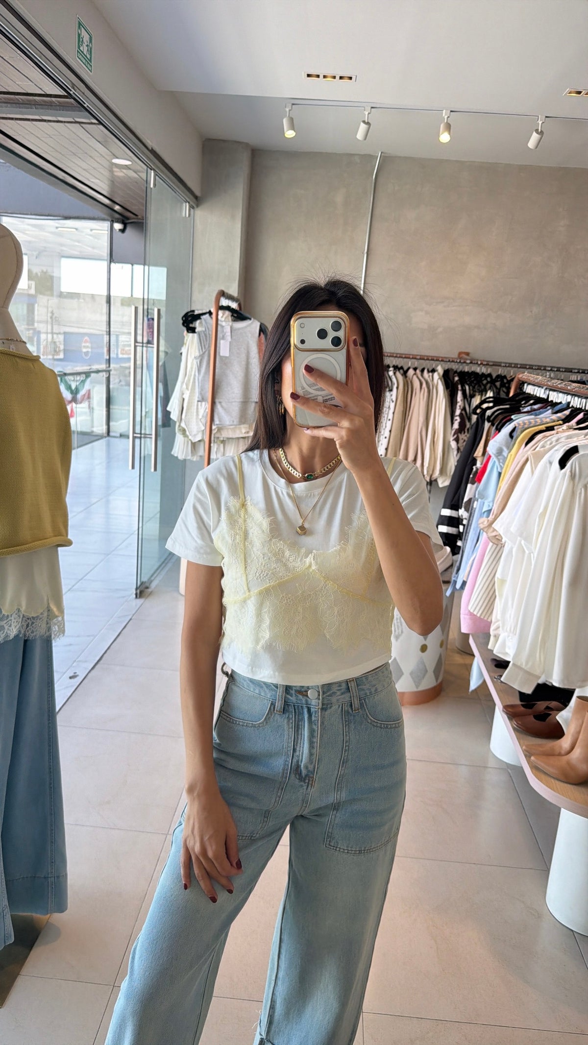Tshirt blanca top encaje amarillo
