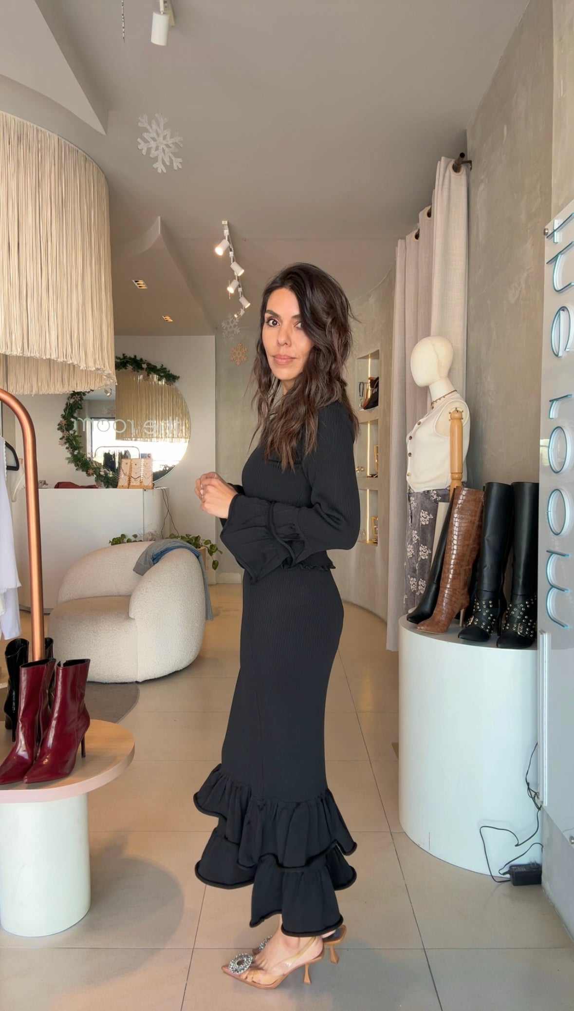 Set negro falda y blusa