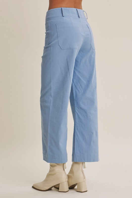 Pantalón azul bolsillos