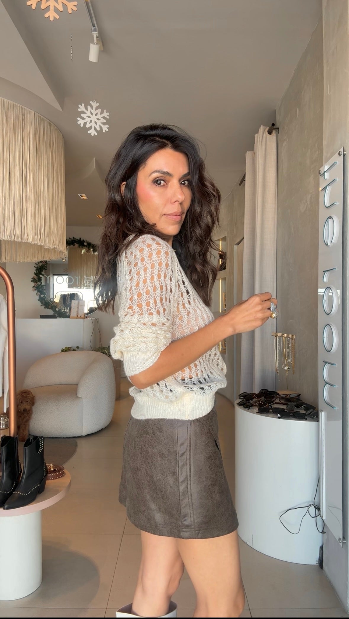 Suéter beige calado