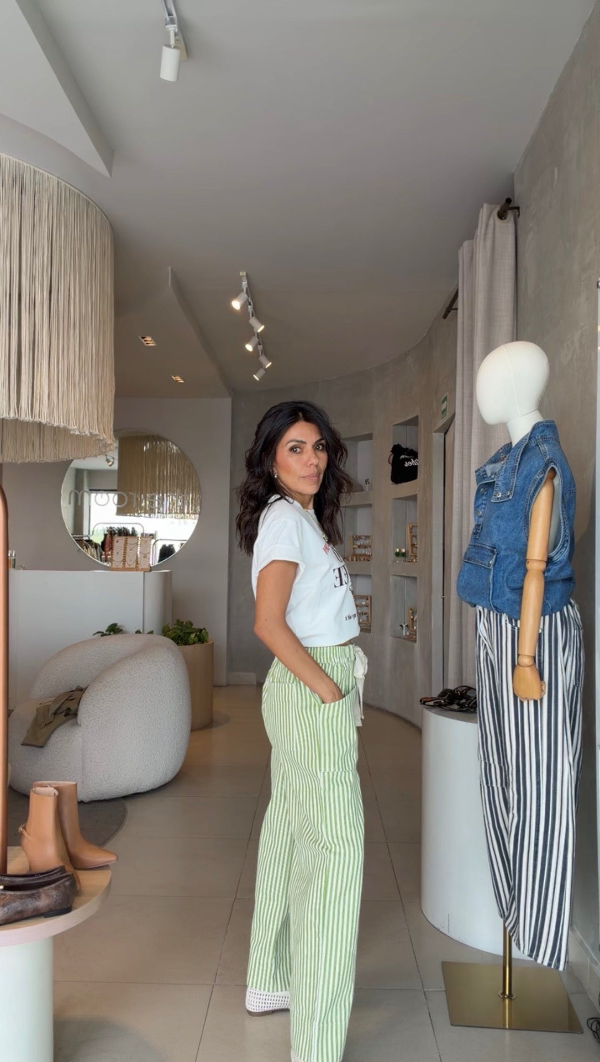 Pantalón rayado verde