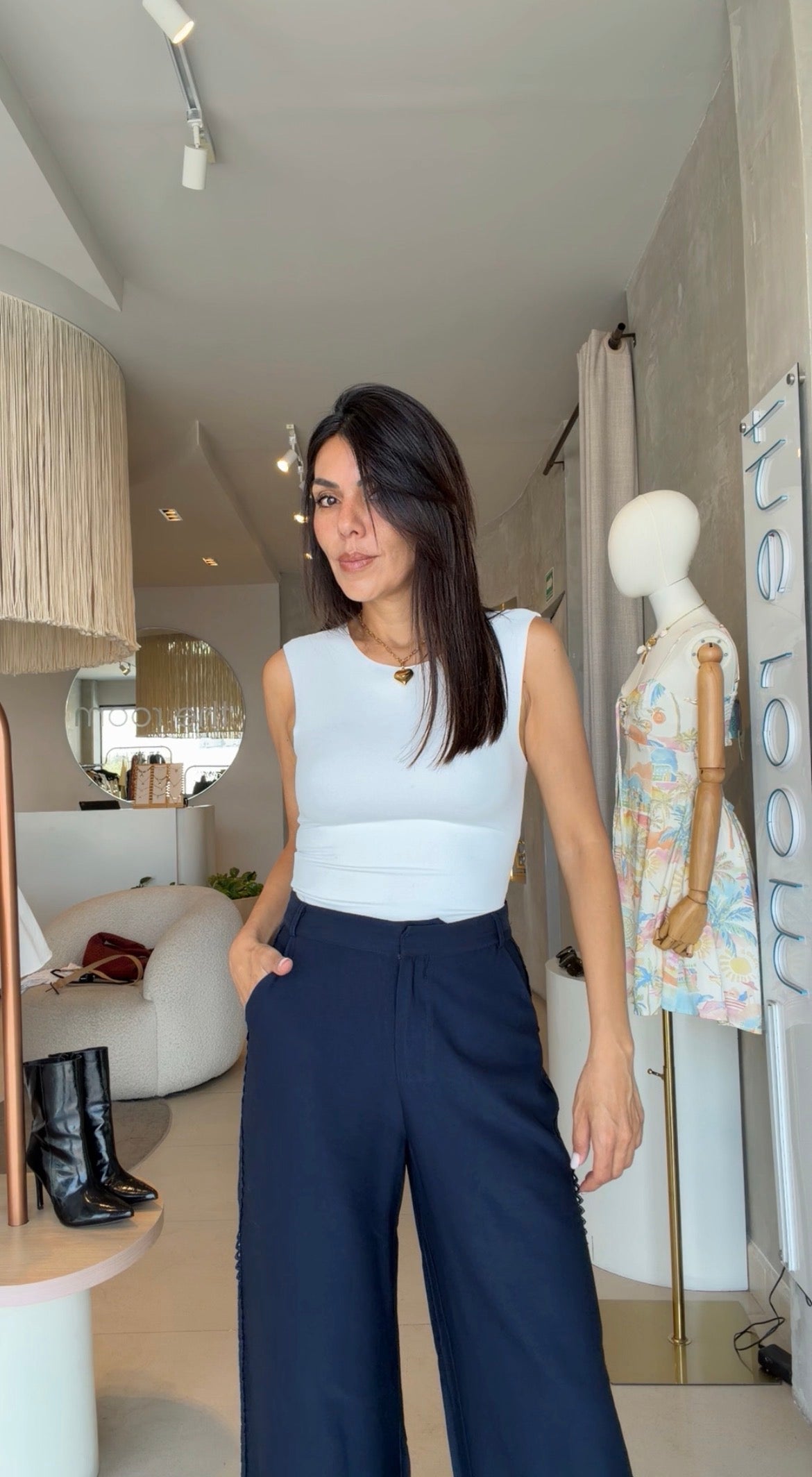 Pantalón crochet azul marino