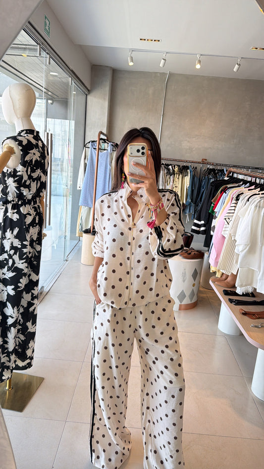 Conjunto polka dots beige