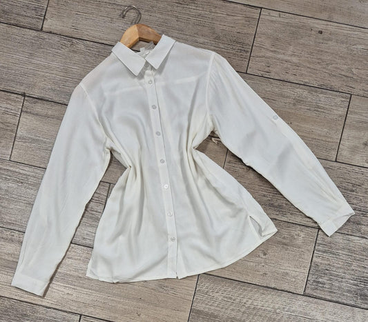 Camisa blanca básica