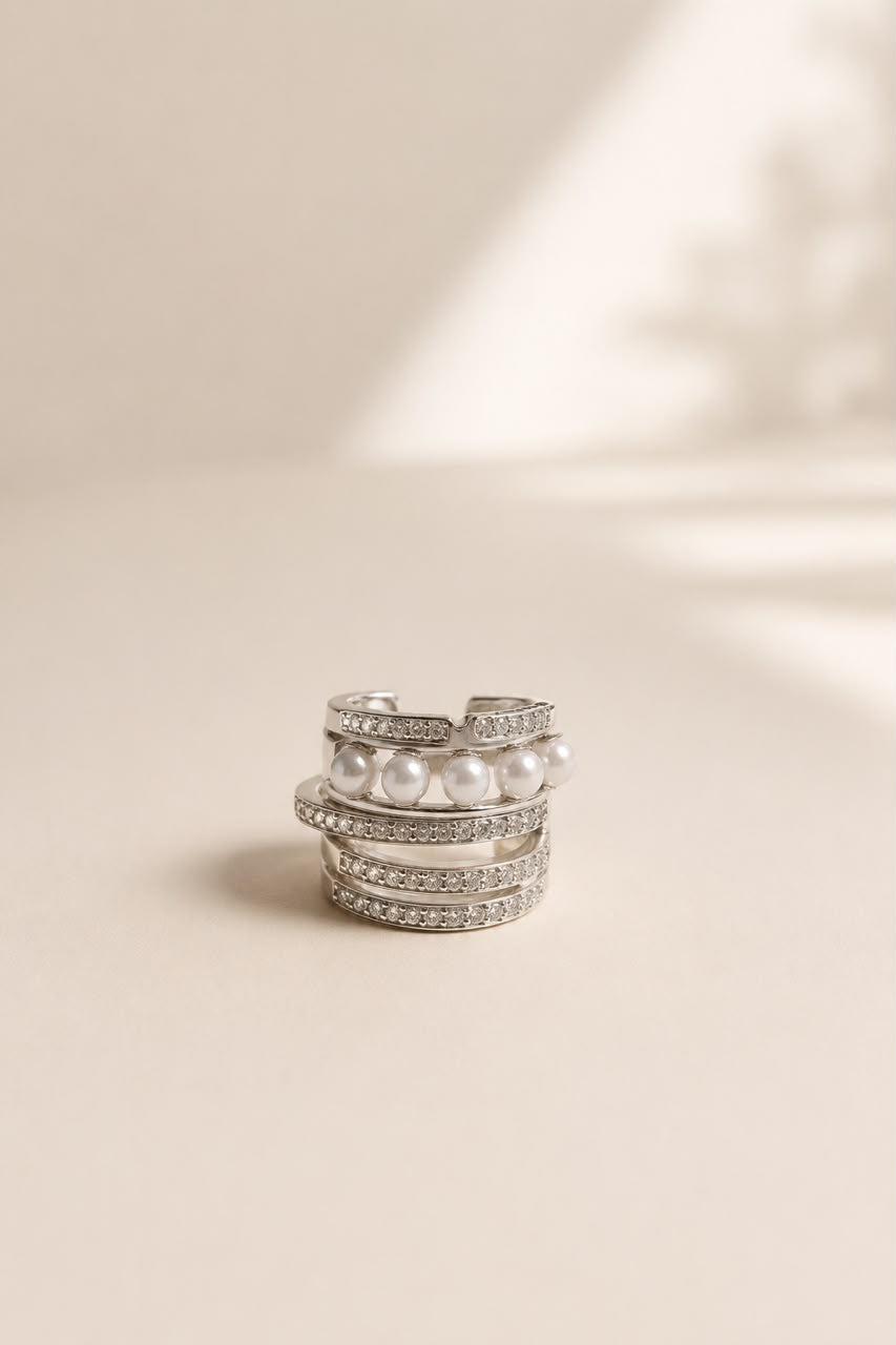 Earcuff plateado perlas