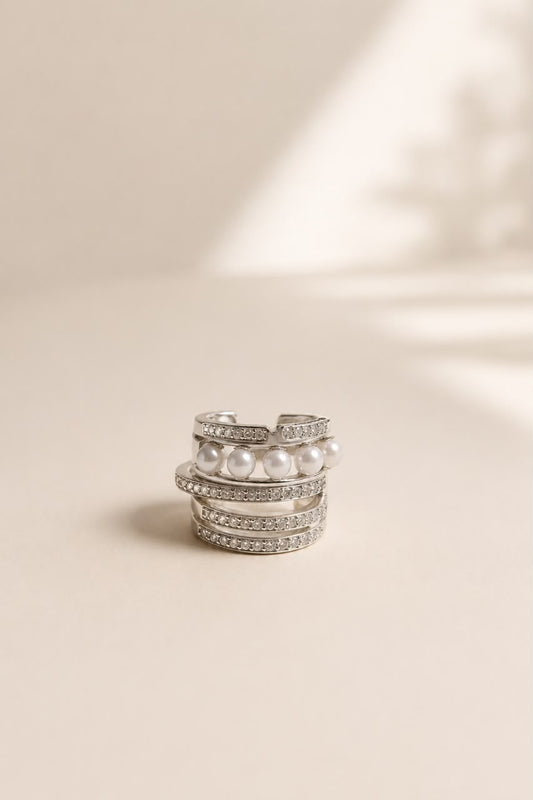Earcuff plateado perlas