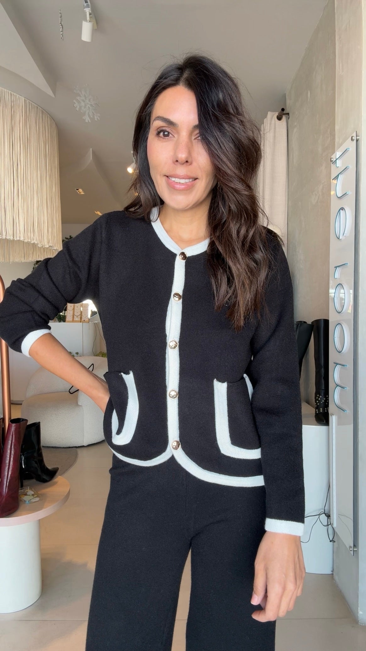 Set negro con blanco