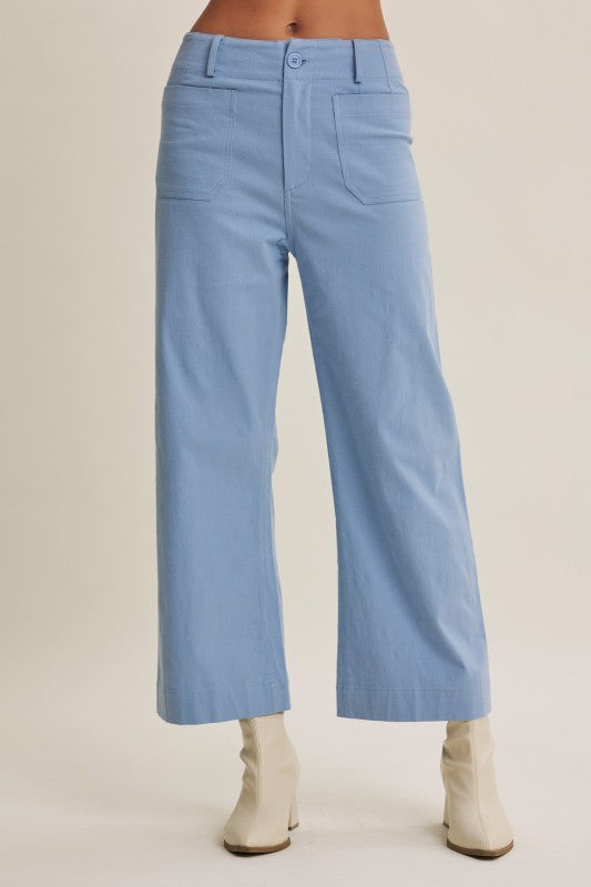 Pantalón azul bolsillos