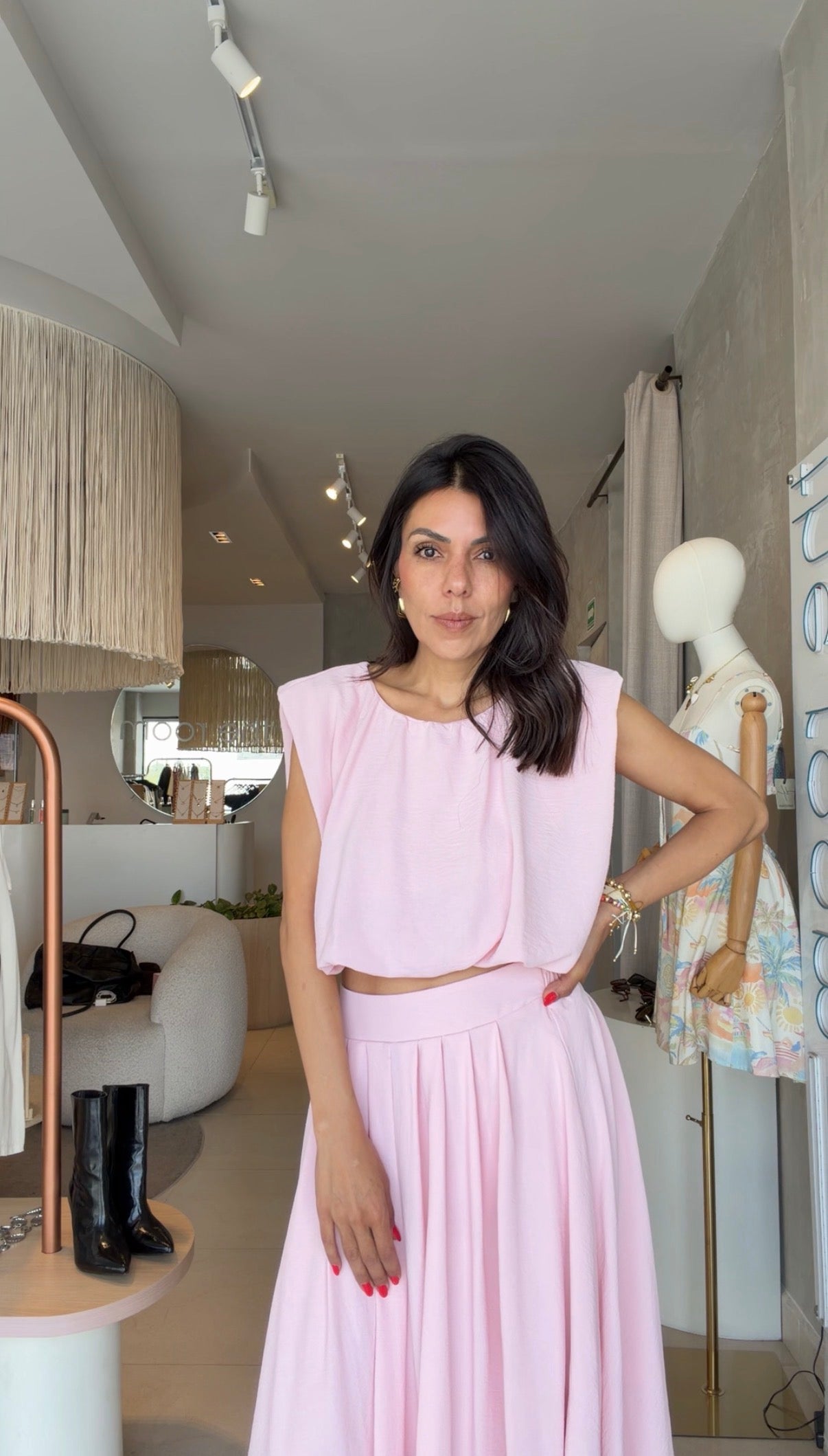 Set rosa top y falda