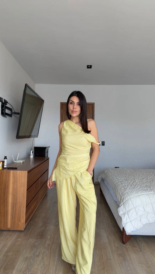 Set amarillo rayas