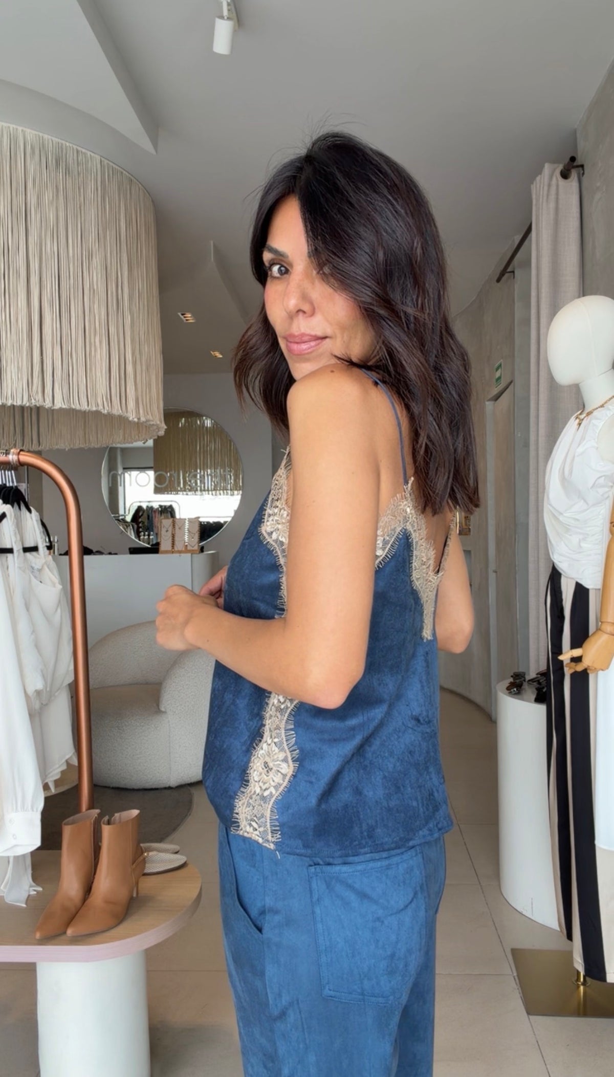 Set azul encaje suede