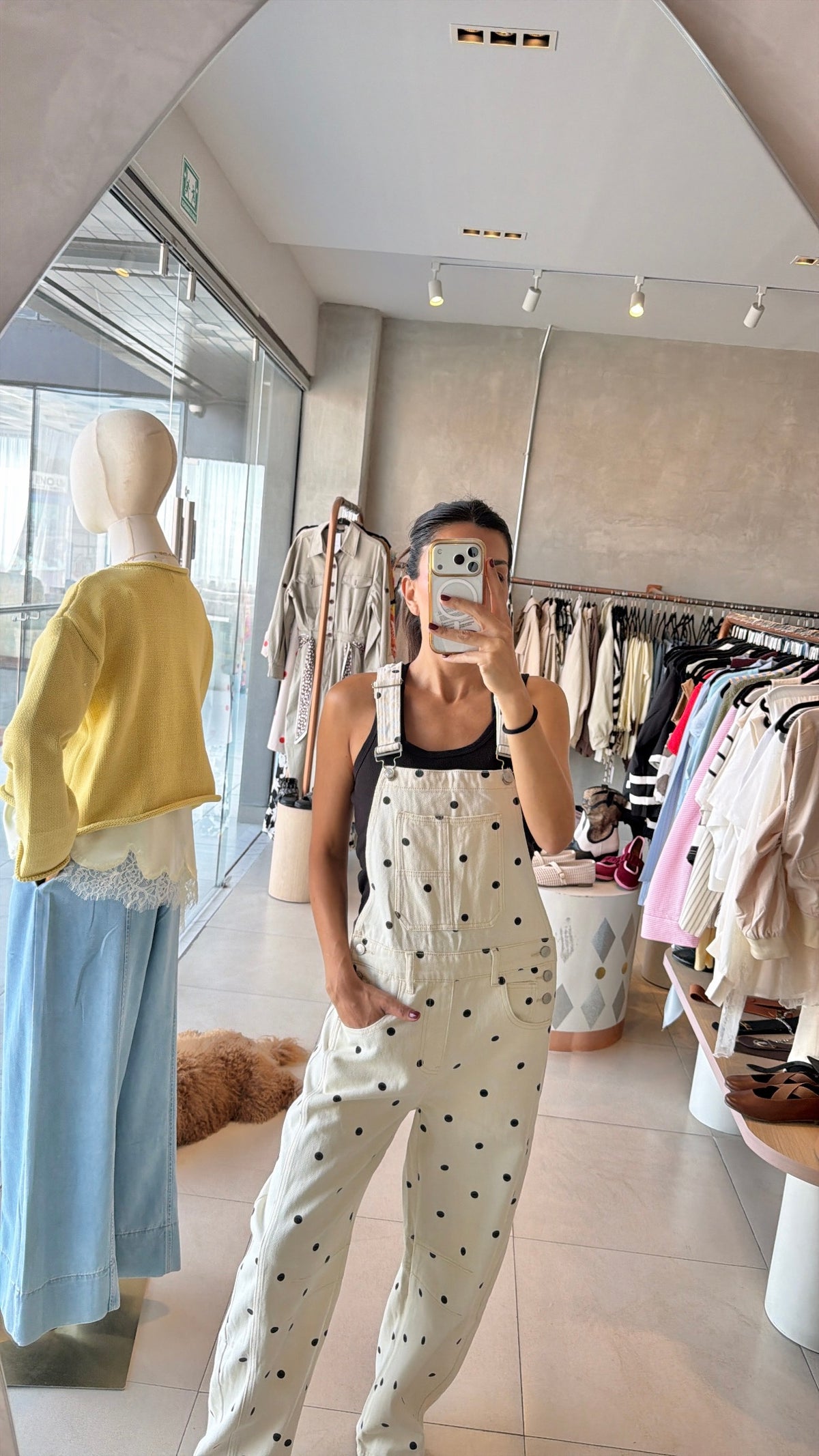 Jumper polka dots