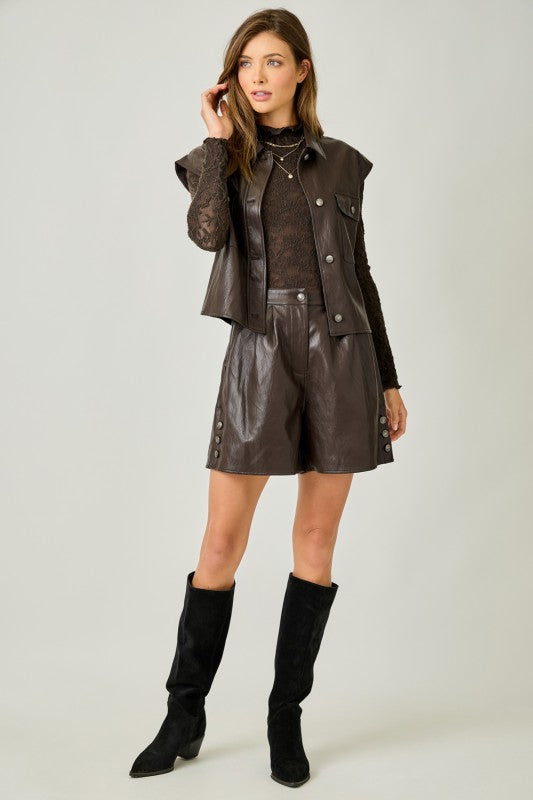 Chaleco vinipiel cafe