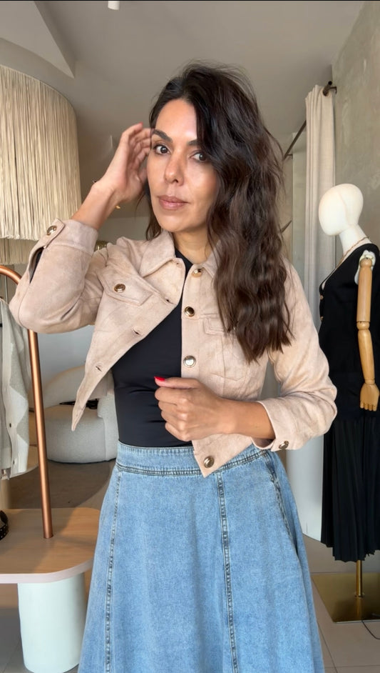 Chamarra gamuza beige