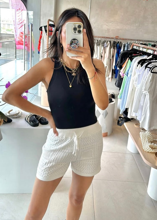 Short encaje blanco