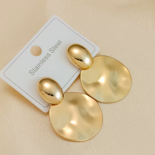 Aretes dorados circulo