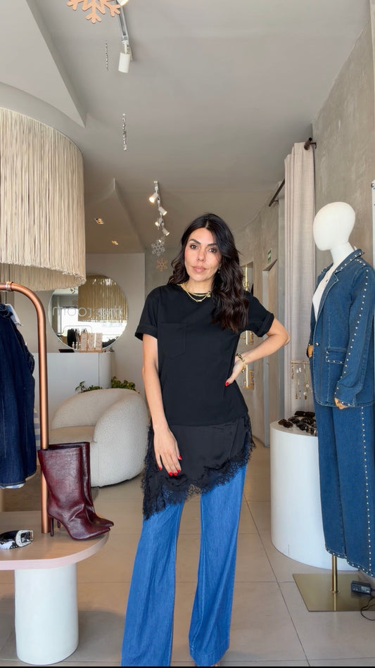 Tshirt negra asimetrica