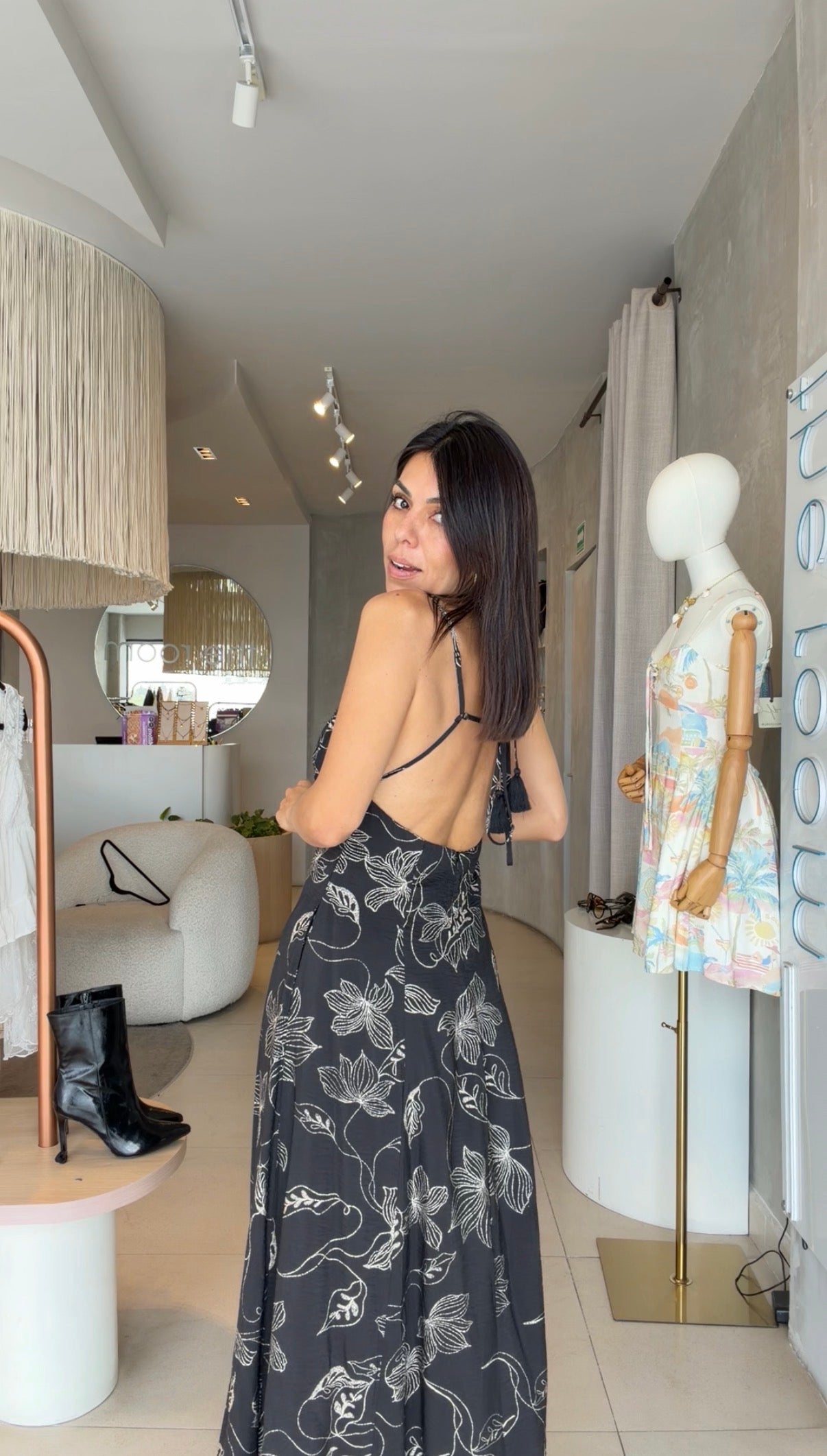 Maxi vestido negro estampado