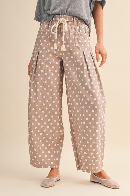 Pantalón barrel polka dots beige