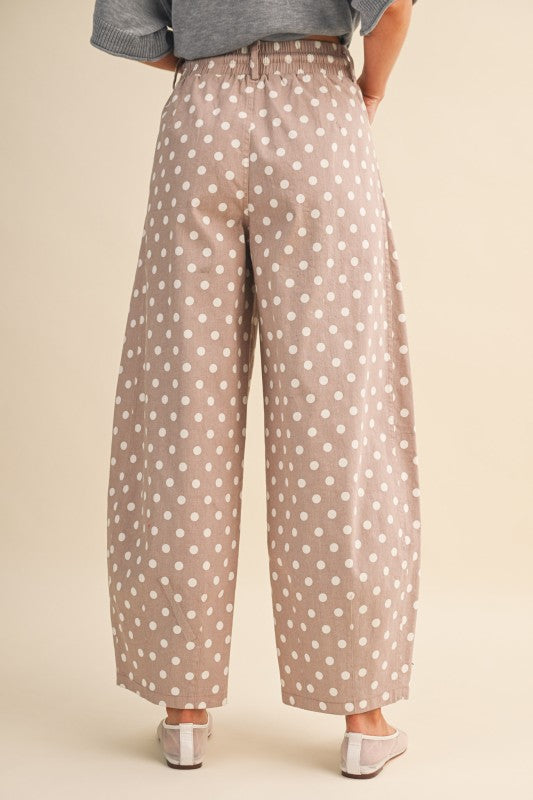Pantalón barrel polka dots beige
