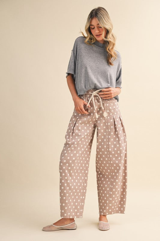 Pantalón barrel polka dots beige