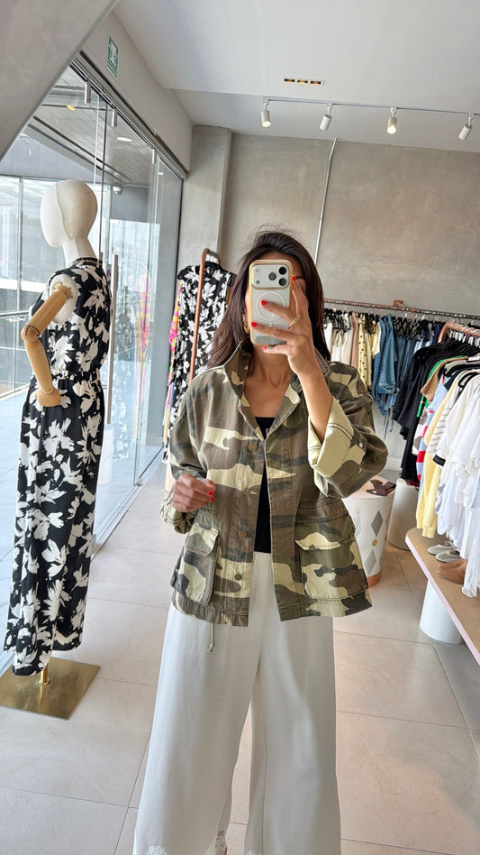 Chamarra militar