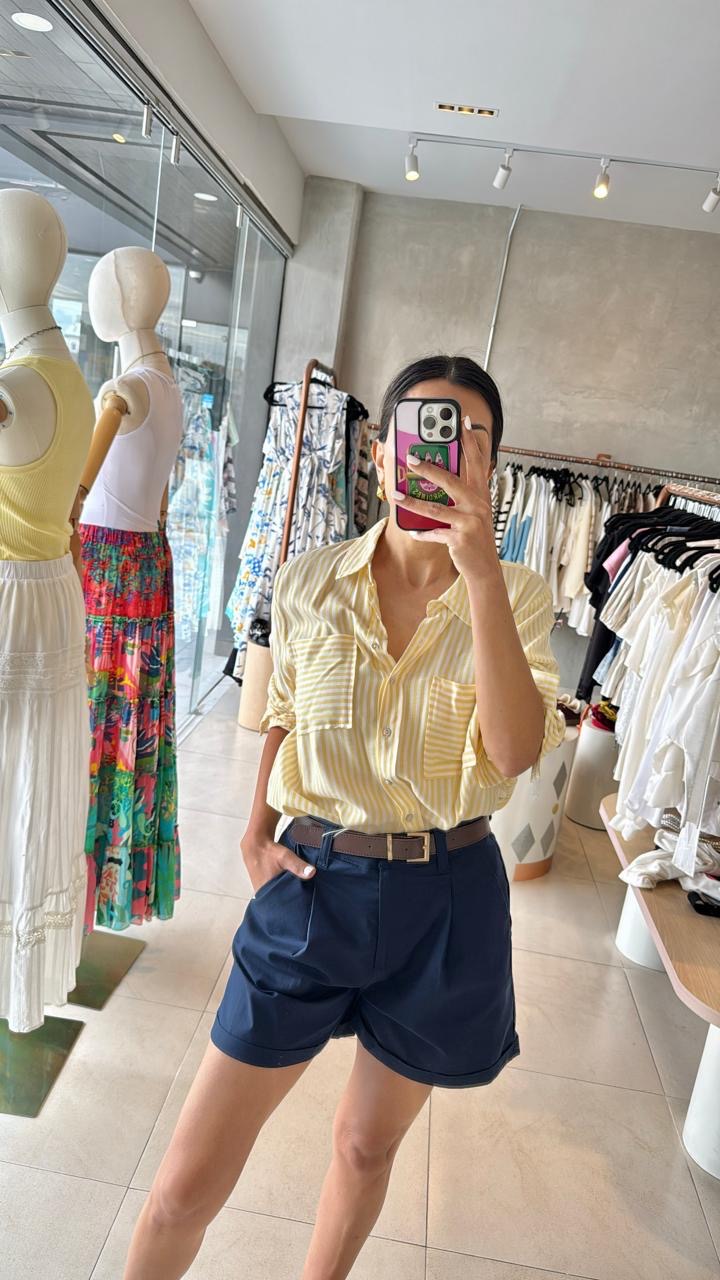 Short azul marino