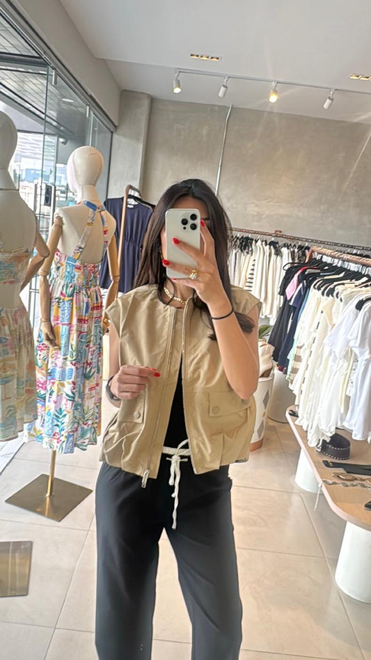 Chaleco camel Bomber
