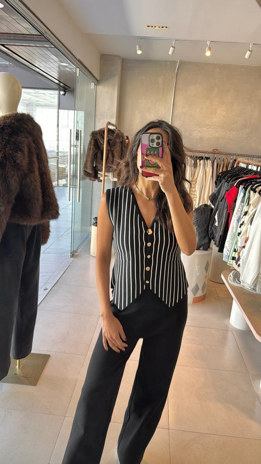 Set negro rayado chaleco y pantalón