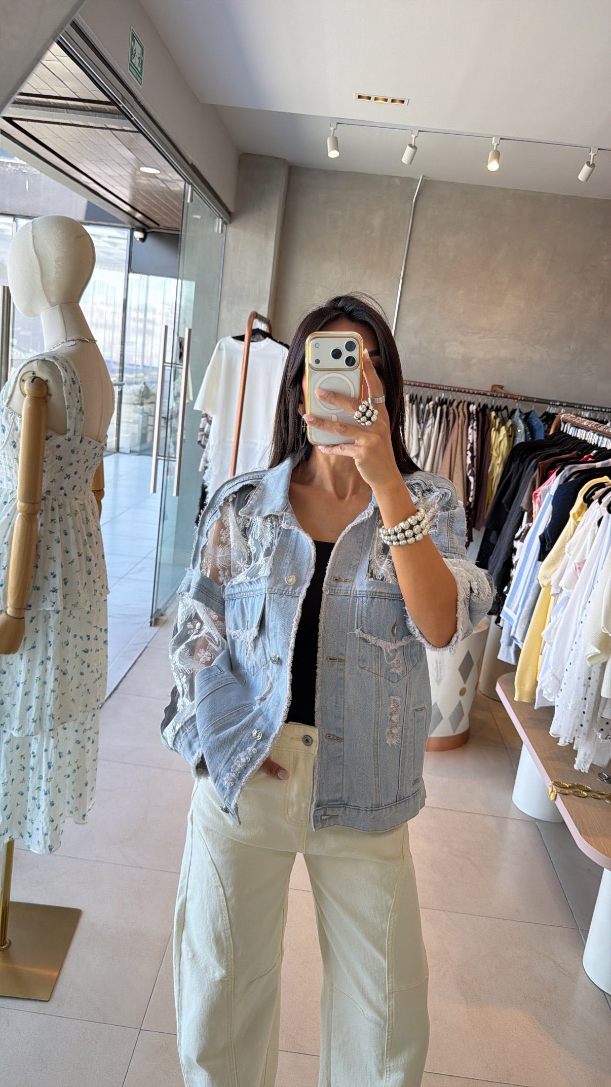 Chamarra denim aplicaciones