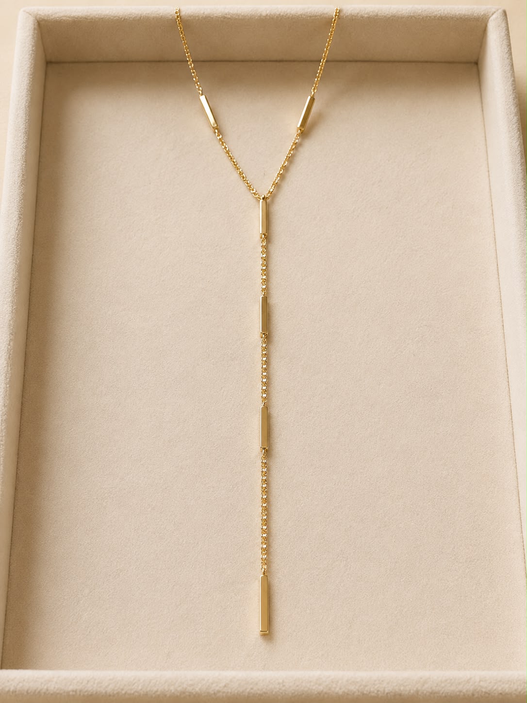 Collar Y