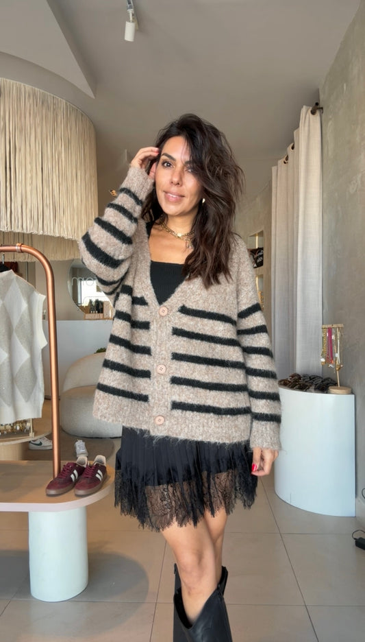 Suéter camel rayado