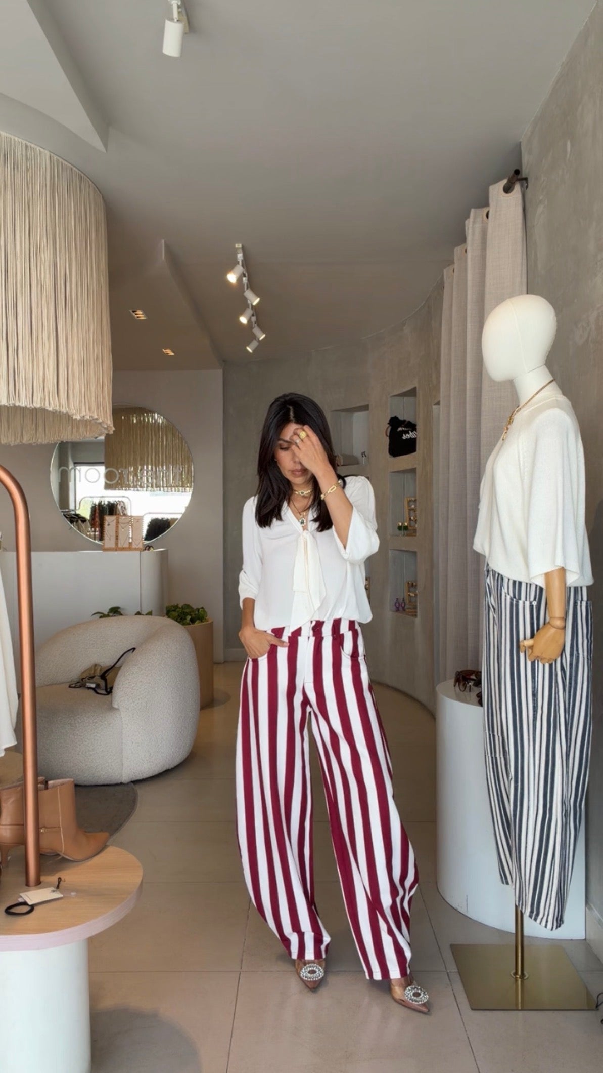 Pantalón vino rayado